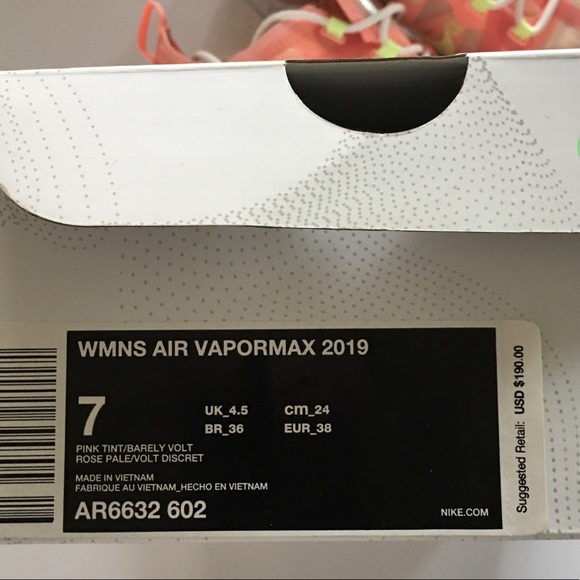 NIKE AIR Women’s VAPORMAX 2019 ❤️❤️❤️ - Picture 6 of 8